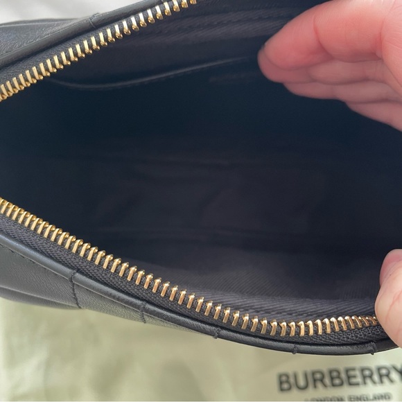 SOLD! 🎉Burberry small black leather Lola camera bag gold hardwear NWT - Picture 14 of 16